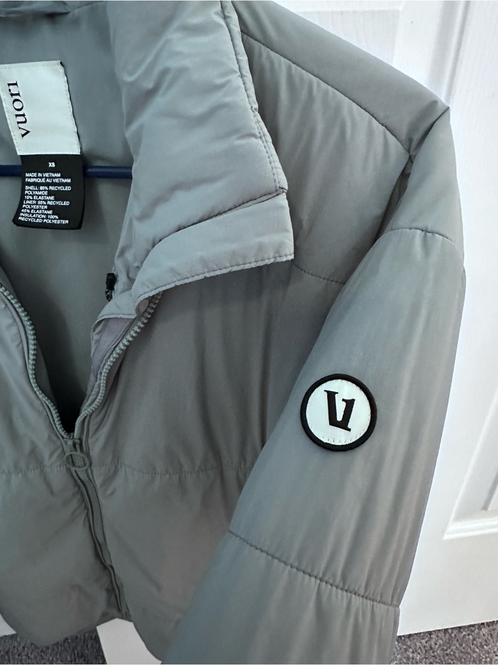 Vuori Canyon Insulated Jacket - Picture 4 of 4